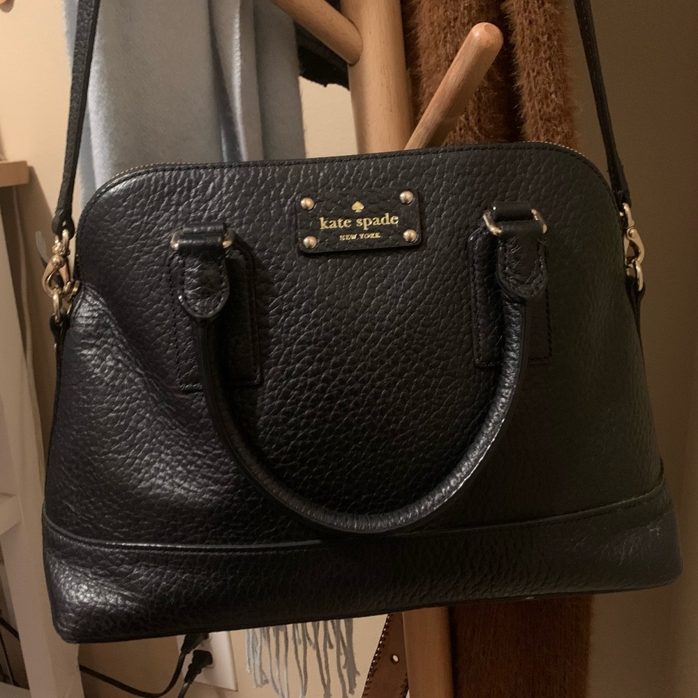 Pebbled black leather Kate Spade crossbody purse bag